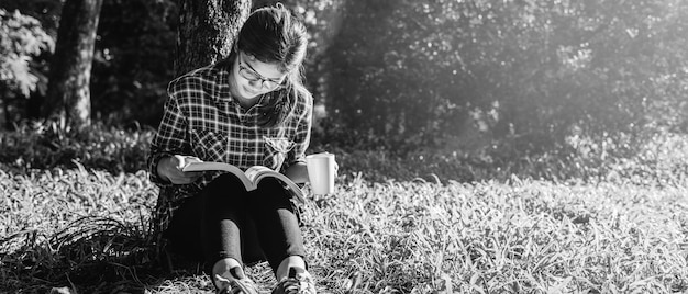 Inspirational Hymns Through the Pages: Exploring Artistic Expressions in Baptist Worship